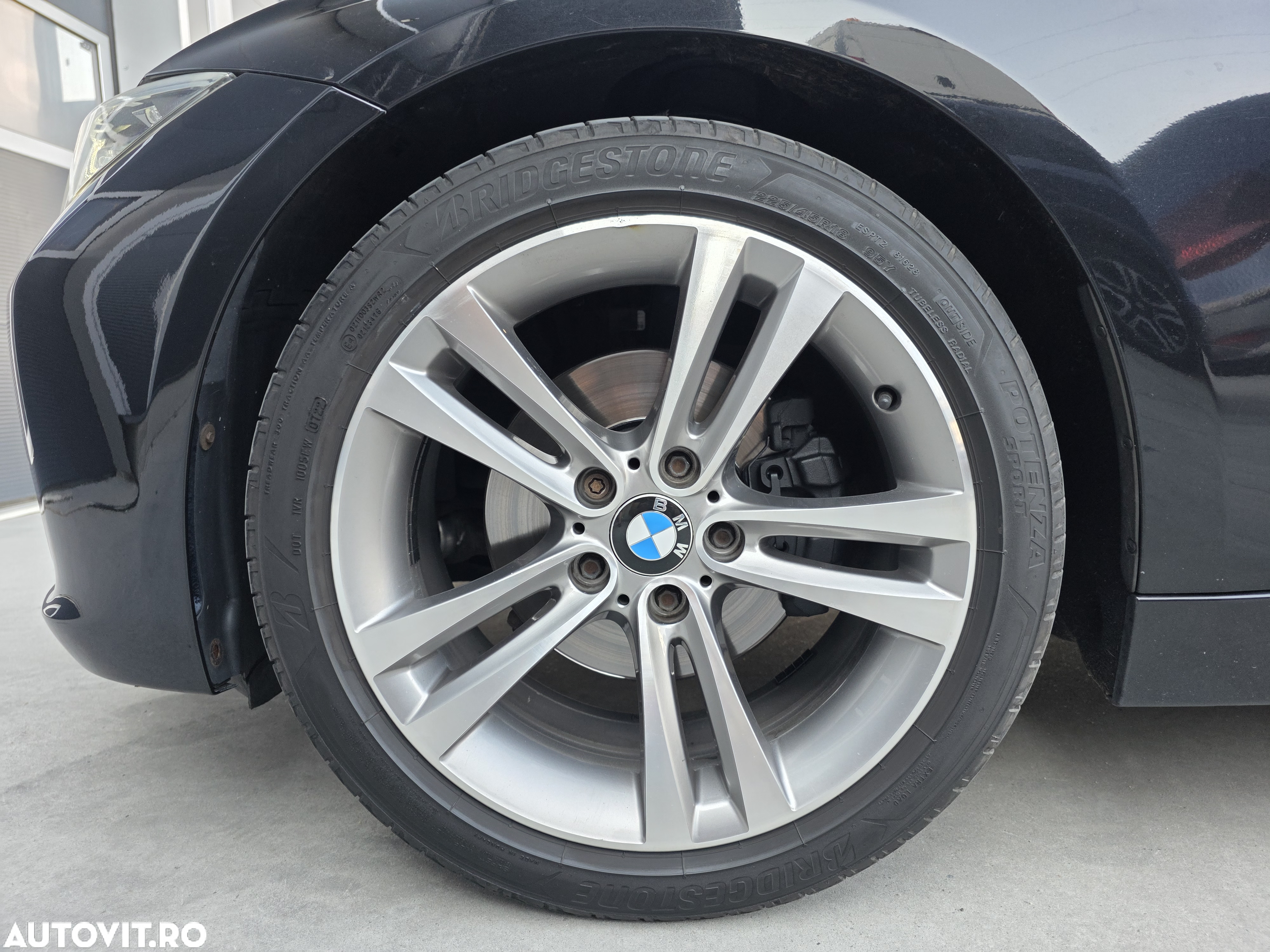 BMW Seria 3 320d Aut. Sport Line - 19