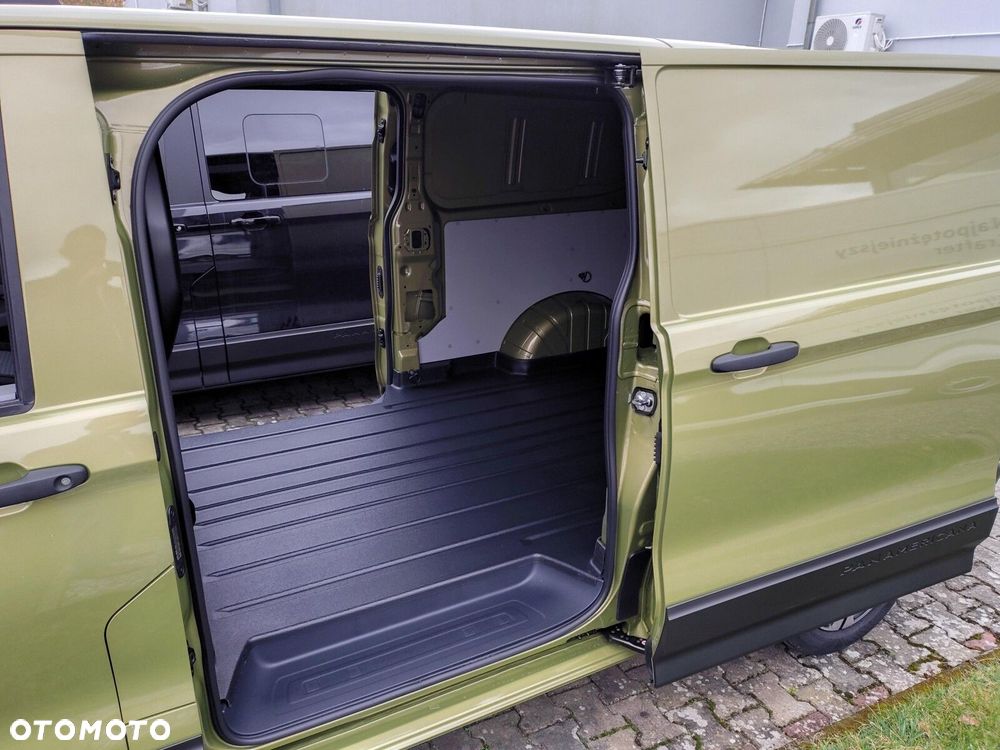 Volkswagen Transporter Furgon, 2,0TDI 150KM, 6-bieg.manualna, r.o :3500 mm - 22