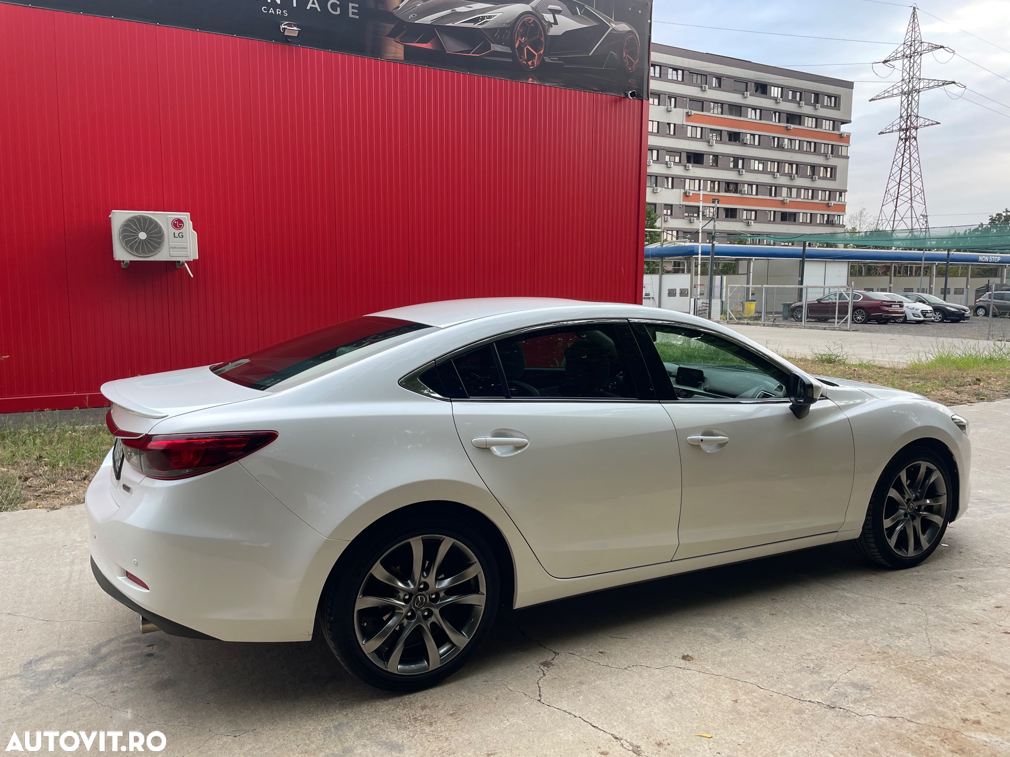 Mazda 6 CD175 AT Revolution Top - 4
