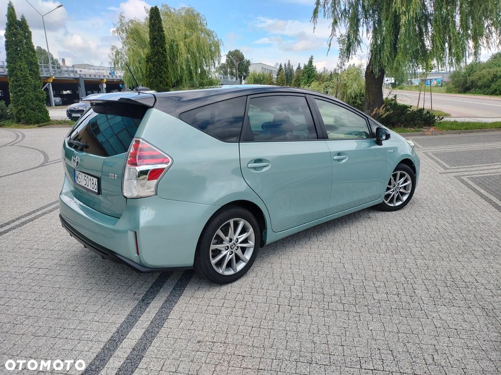 Toyota Prius 1.8 Hybrid Premium - 14