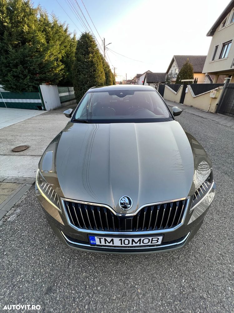Skoda Superb 2.0 TDI DSG 4X4 Laurin & Klement - 8