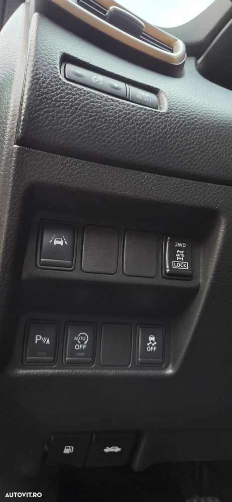 Nissan Qashqai 1.6 DCI ALL-MODE 4x4i TEKNA - 10