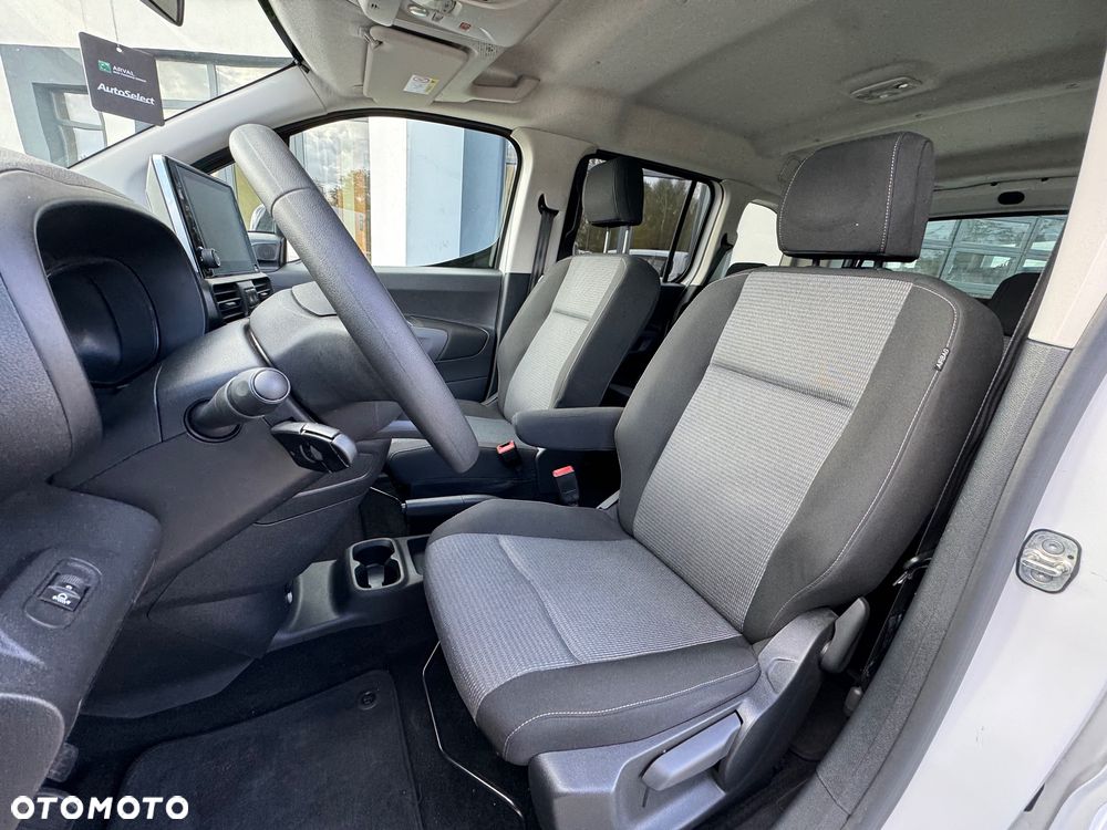Toyota Proace City Verso 1.5 D-4D Business - 12