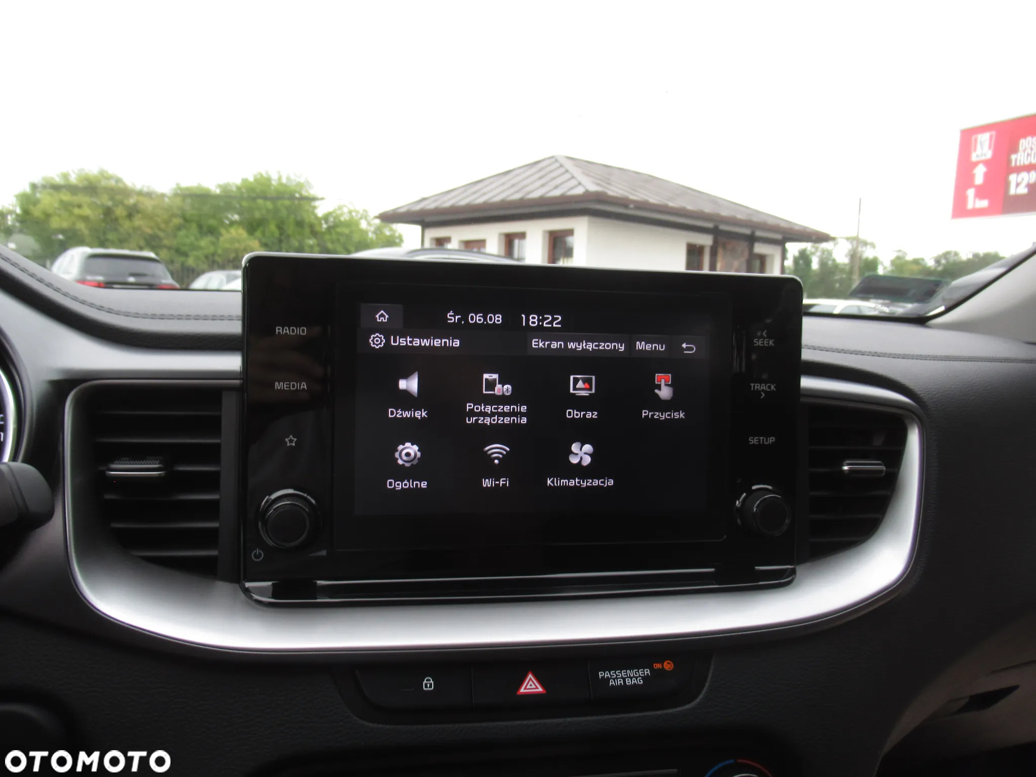 Kia Ceed 1.5 T-GDI M - 22