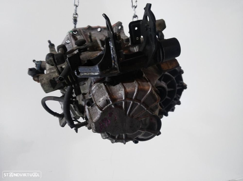 CAIXA VELOCIDADES TOYOTA YARIS 2005 - 8