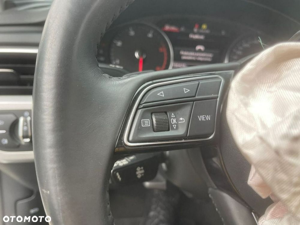 Audi A4 Limousine - 21