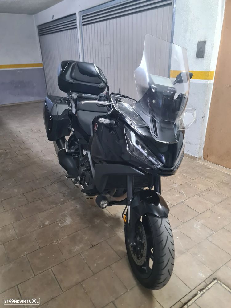 Honda NT - 4