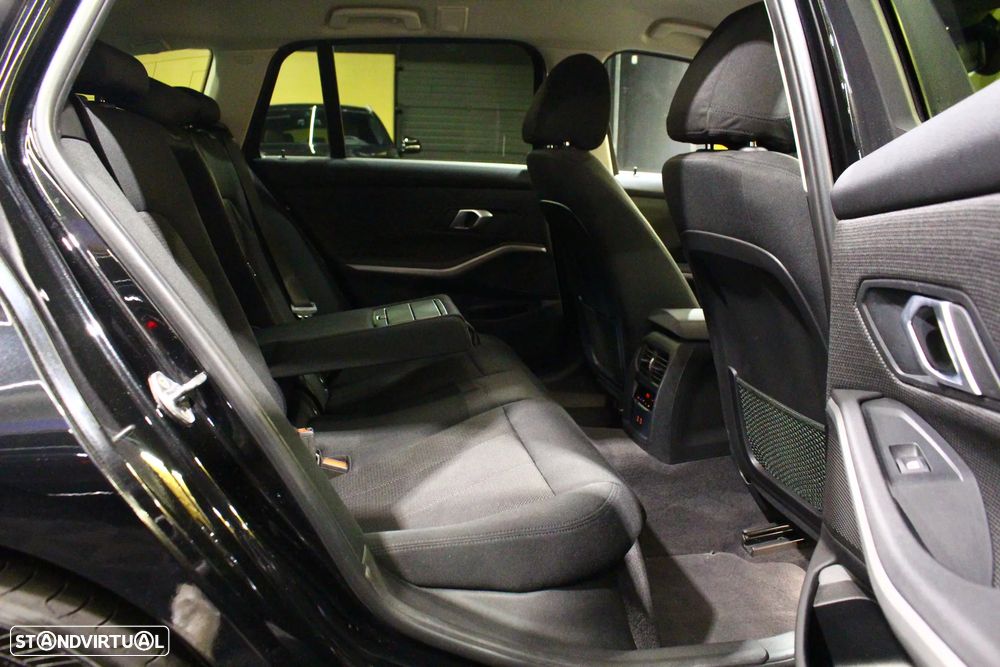 BMW 330 e Line Sport Auto - 16