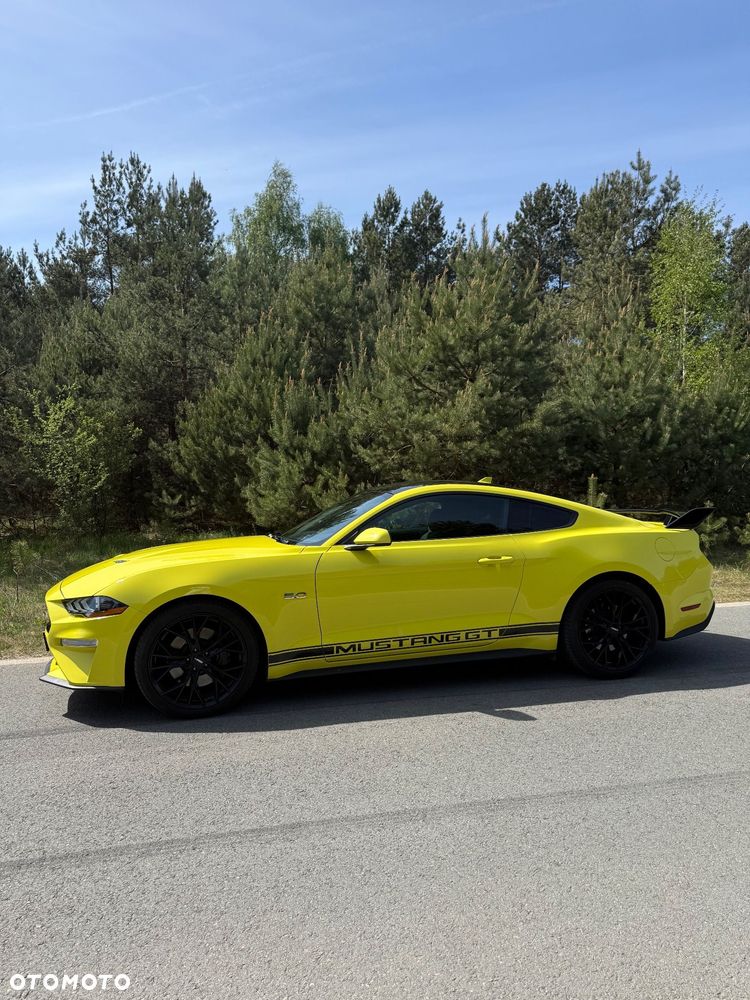 Ford Mustang - 12