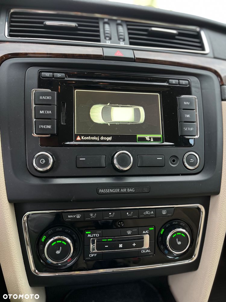 Skoda Superb 2.0 TSI Active DSG - 18