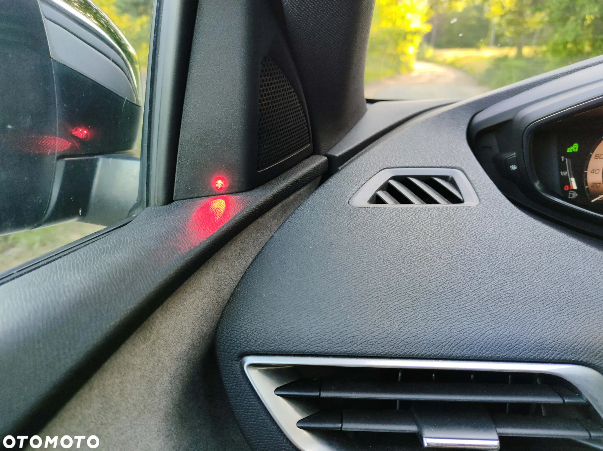 Peugeot 3008 BlueHDi 180 Stop & Start EAT8 GT - 14