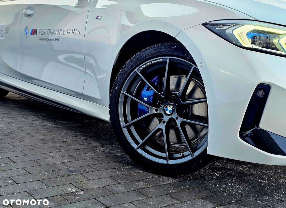 BMW Seria 3 M340i xDrive mHEV sport - 9