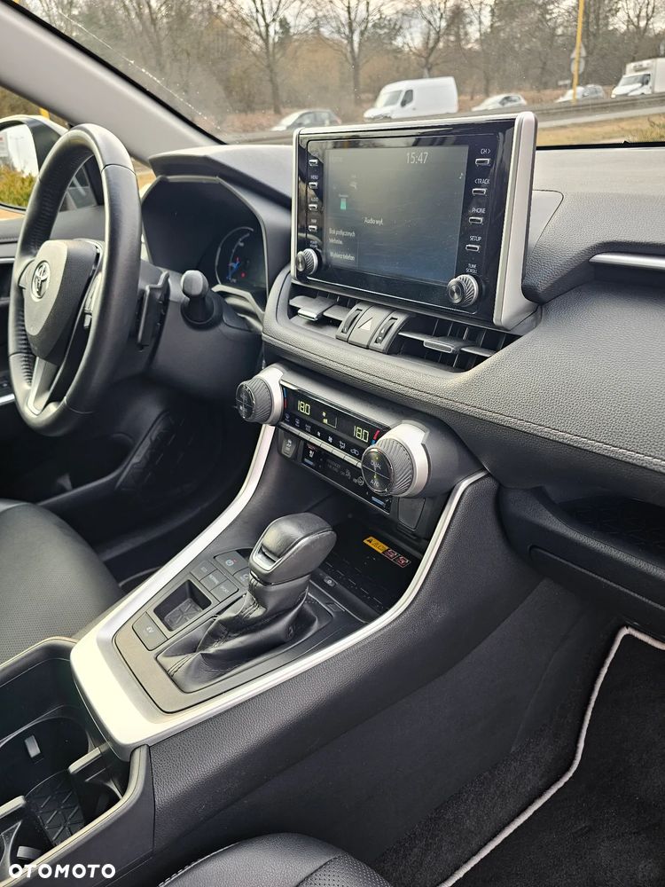 Toyota RAV4 2.5 Hybrid Executive 4x2 - 17