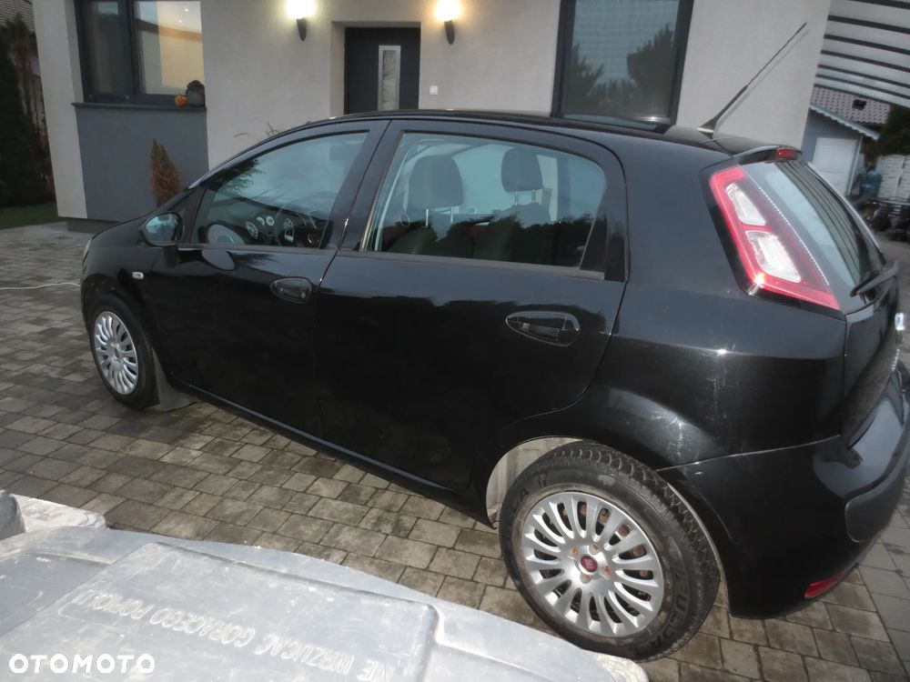Fiat Punto 1.4 Easy S&S - 2
