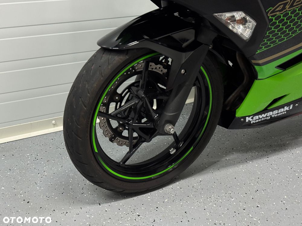 Kawasaki Ninja - 26