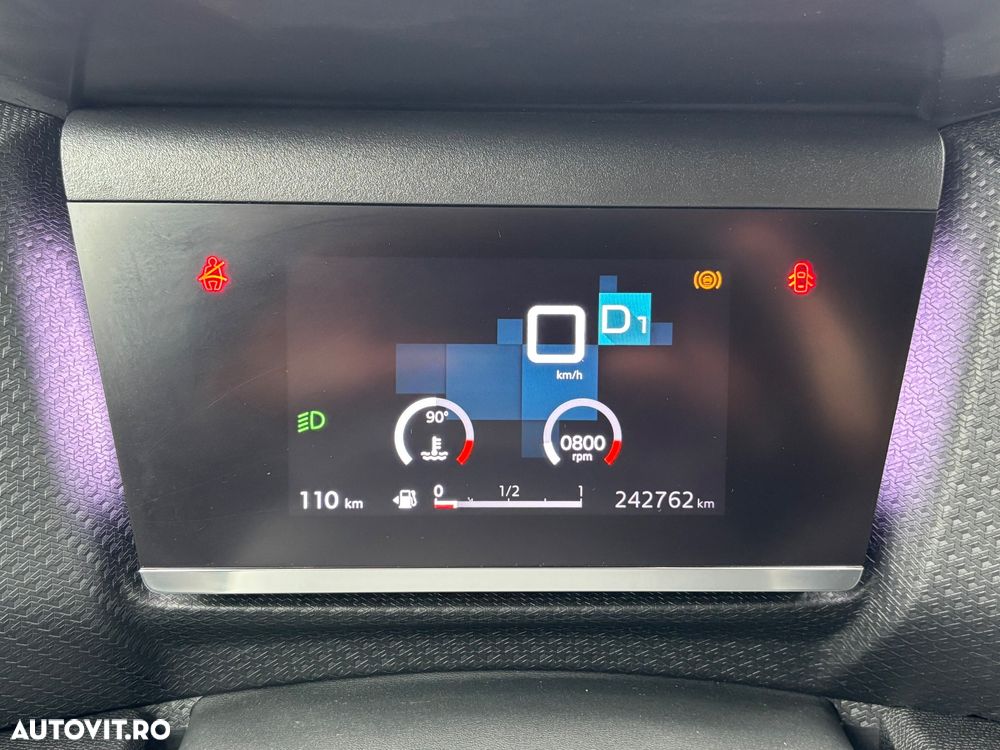 Citroën C4 1.5 BlueHDi S&S EAT8 Shine - 13