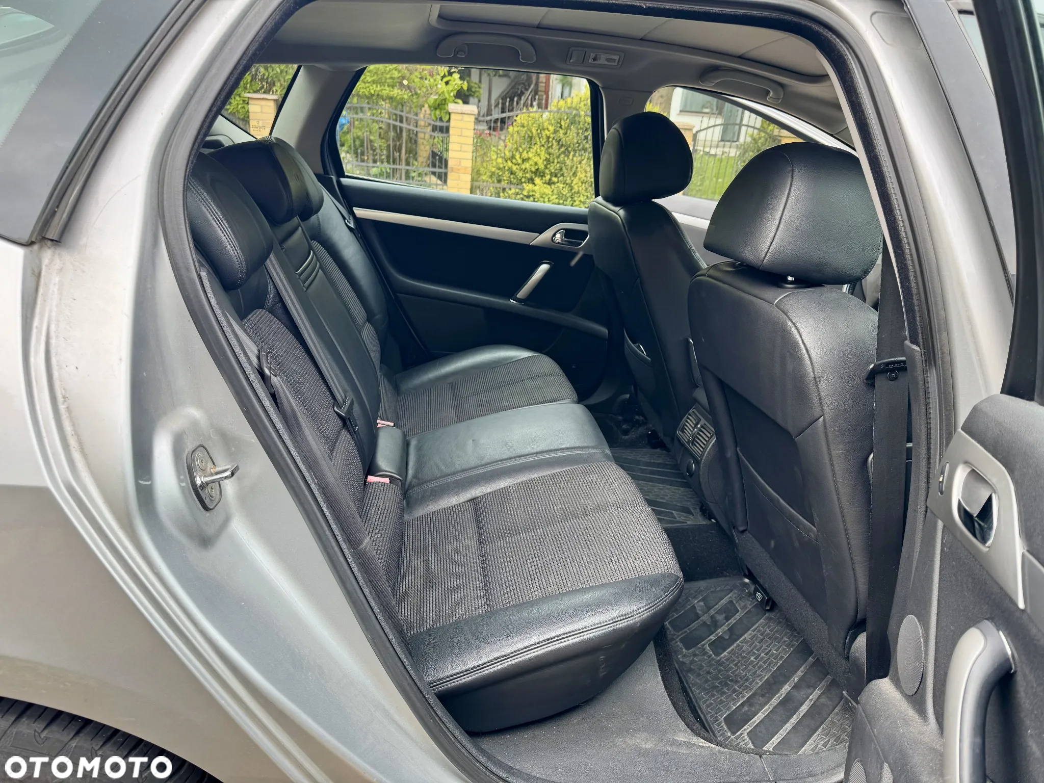 Peugeot 407 SW HDi 135 - 8