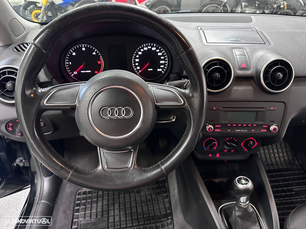 Audi A1 1.6 TDI Advance 99g - 7