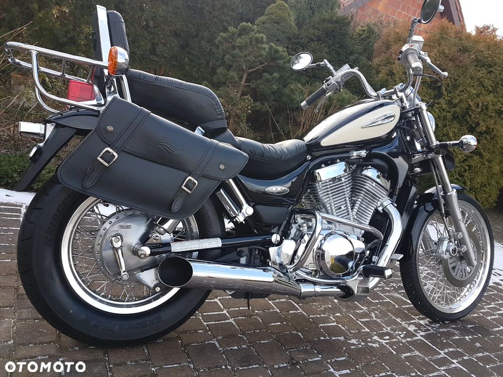 Suzuki Intruder - 15