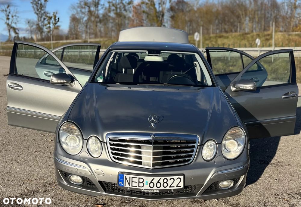Mercedes-Benz Klasa E - 9
