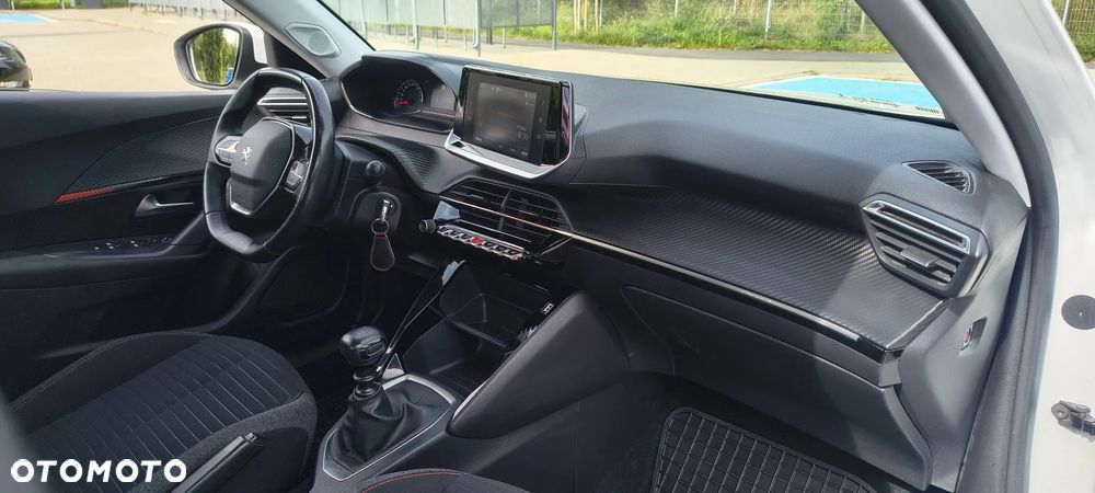 Peugeot 2008 1.2 PureTech Active Pack S&S - 13