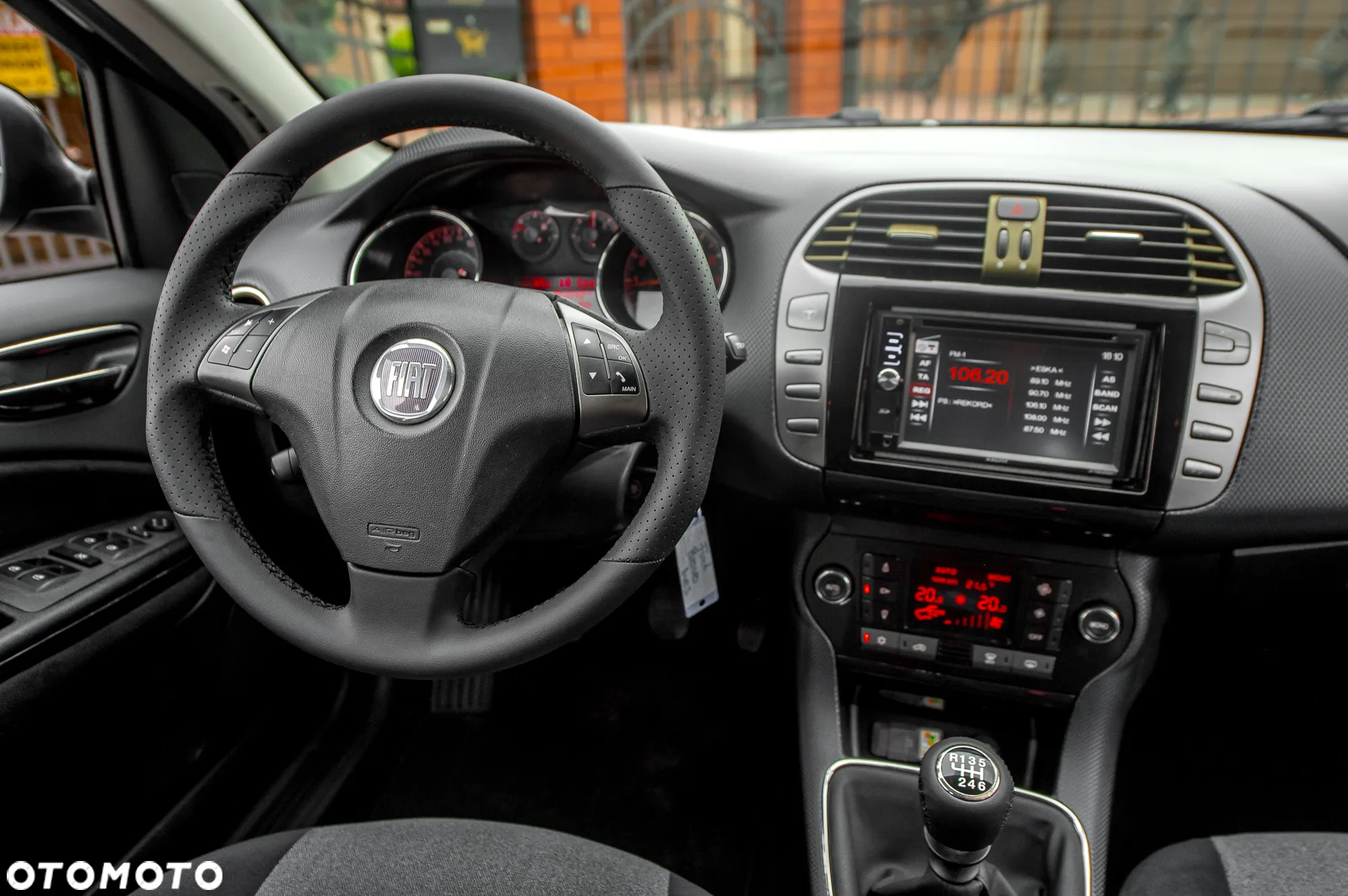 Fiat Bravo 1.4 T-Jet 16V Dynamic - 23