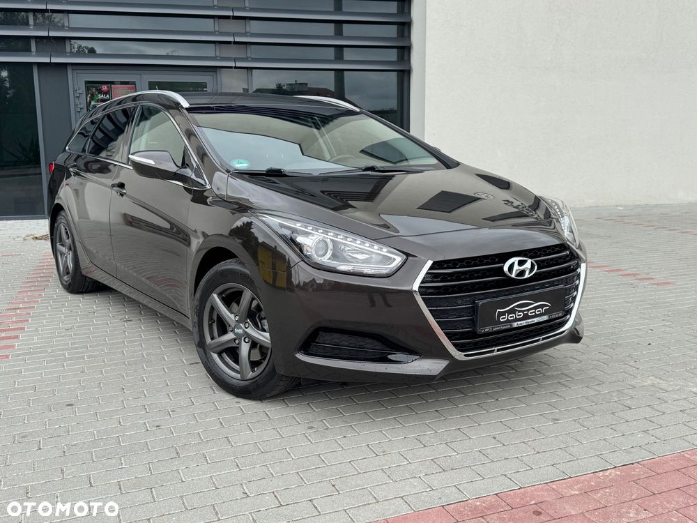 Hyundai i40 Kombi 1.6 Trend - 23