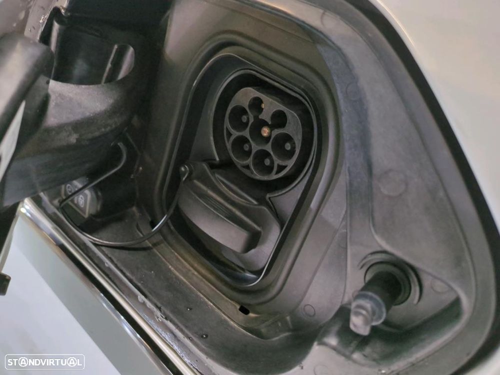 Peugeot e-208 50 kWh Allure - 10