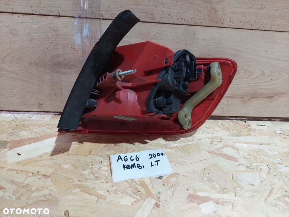 LAMPA TYŁ TYLNA LEWA AUDI A6 C6 KOMBI 2004- - 2