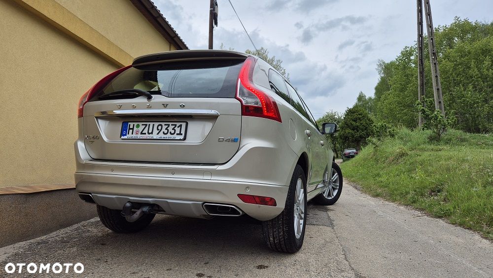 Volvo XC 60 D4 Drive-E Summum - 4