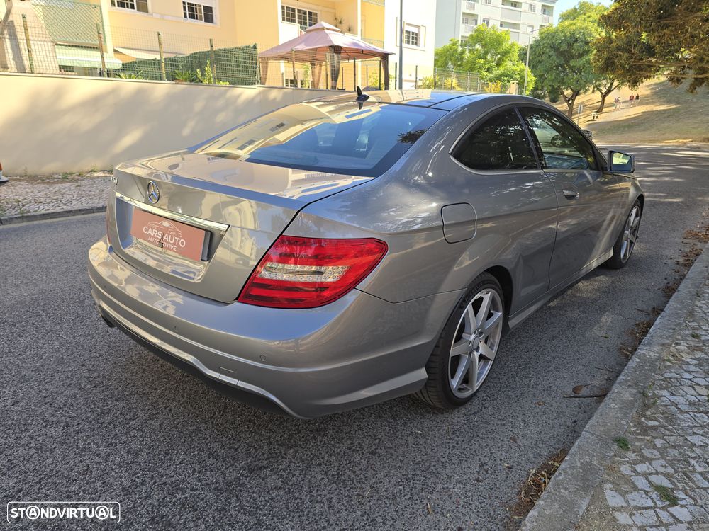Mercedes-Benz C 250 CGi BE - 8