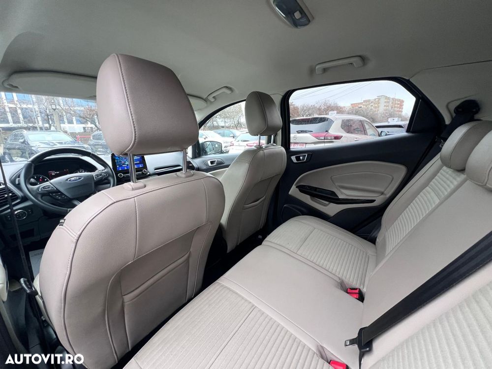 Ford EcoSport - 17