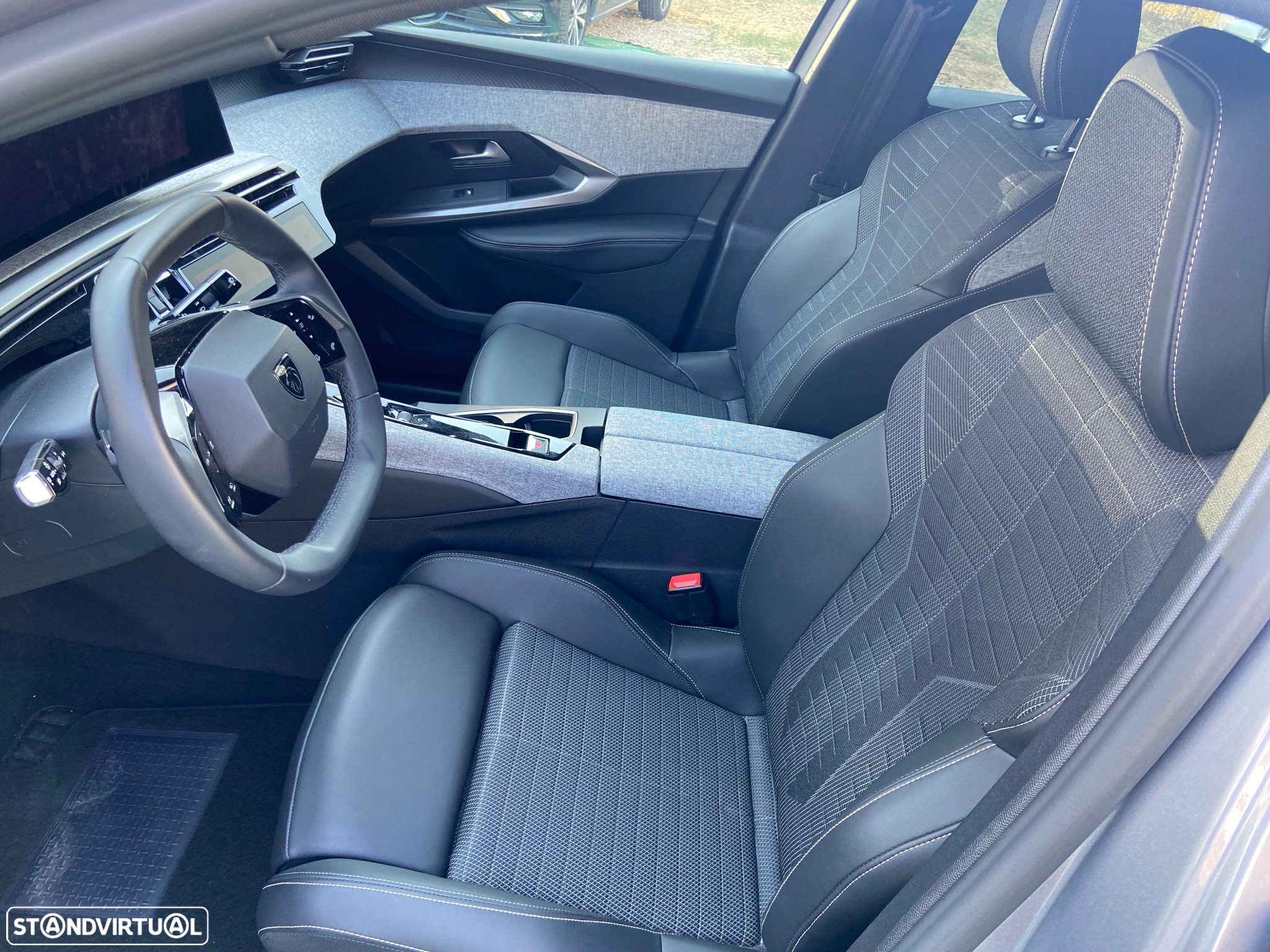 Peugeot 3008 Hybrid 145 e-DSC6 Allure - 12