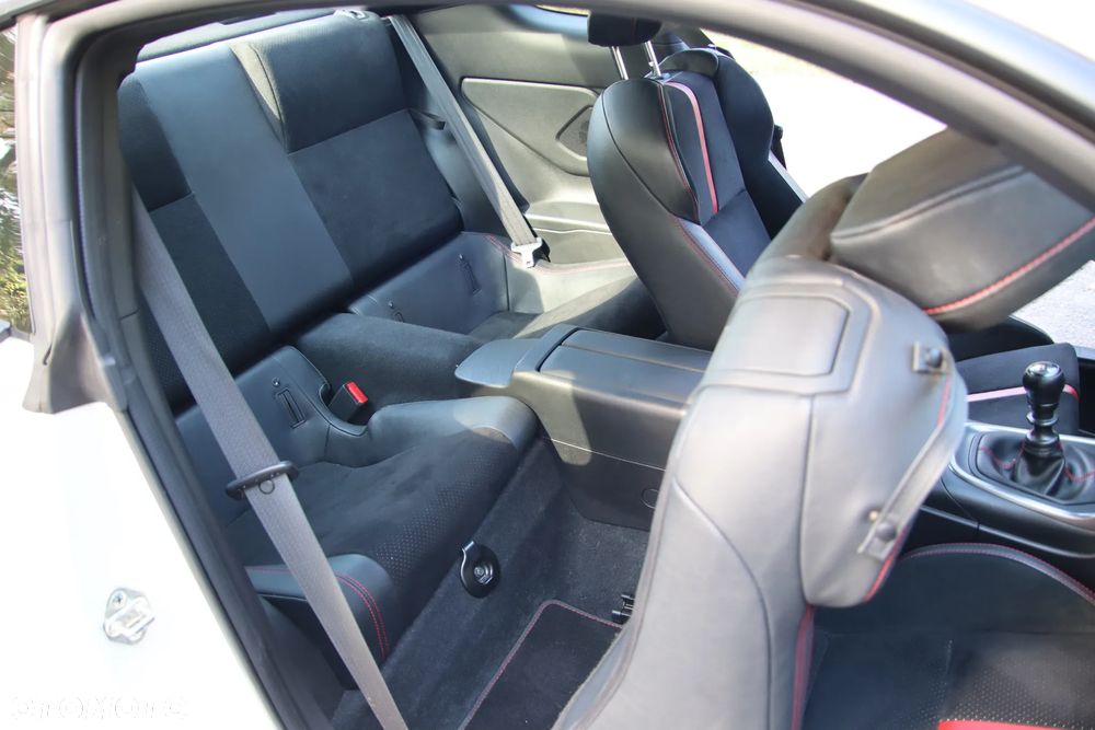 Subaru BRZ 2.4i Sport - 10