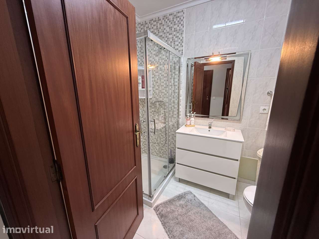 Apartamento T2 c/Terraço 25m2 junto à Serra do Pilar e Jardim do Morro - Grande imagem: 5/20