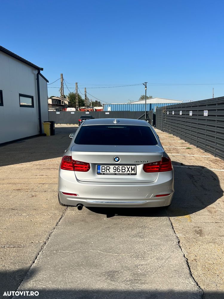 BMW Seria 3 320d - 5