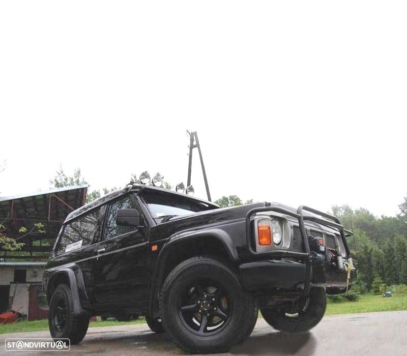 KIT DE ABAS DE GUARDA-LAMAS NISSAN PATROL GR 88-97 - 2