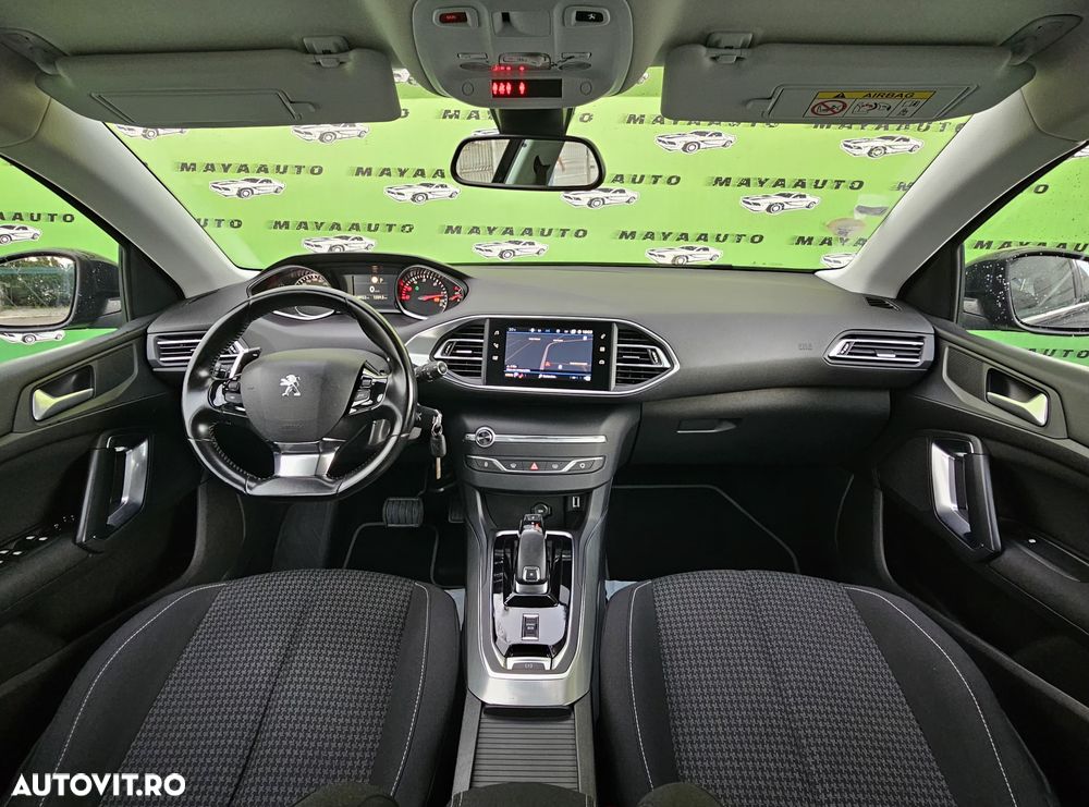 Peugeot 308 2019 photo 5
