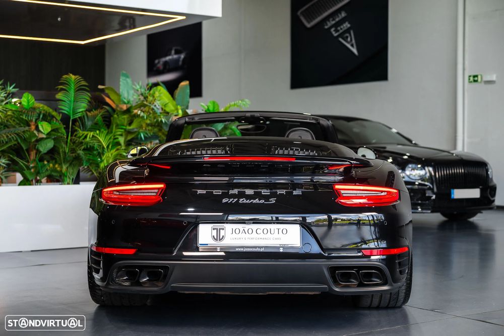 Porsche 911 (991) Turbo S Cabriolet - 13