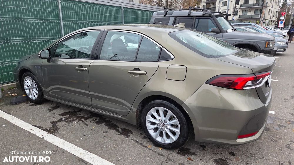 Toyota Corolla Sedan 1.8 HSD Dynamic - 1