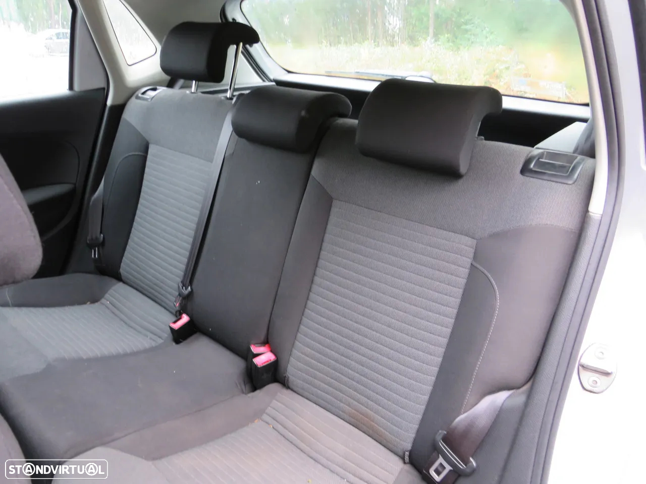 Volkswagen Polo 1,6 TDI (90CV) de 2010 - Peças Usadas (8501) - 7