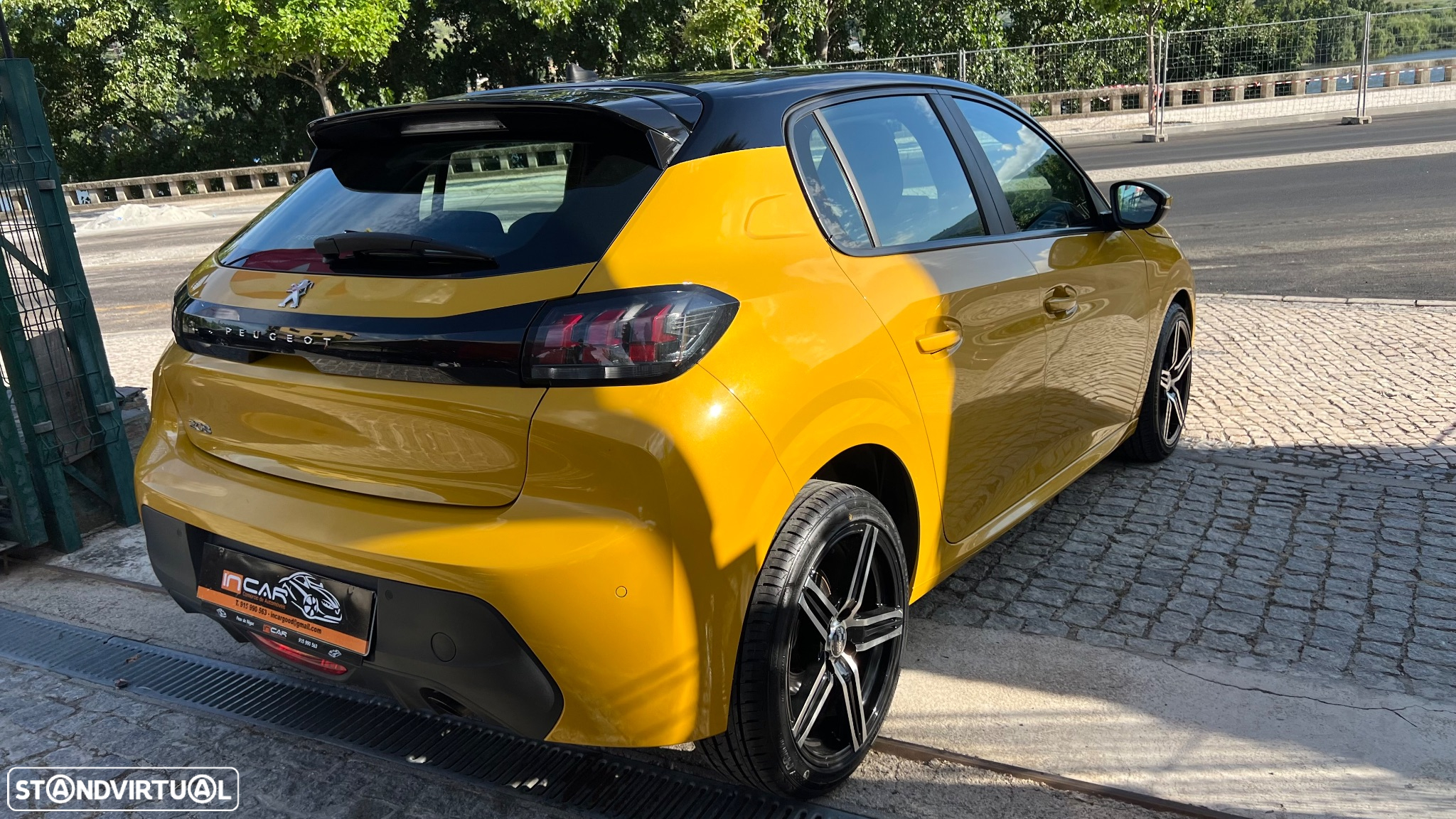 Peugeot 208 1.5 BlueHDi GT Pack - 5