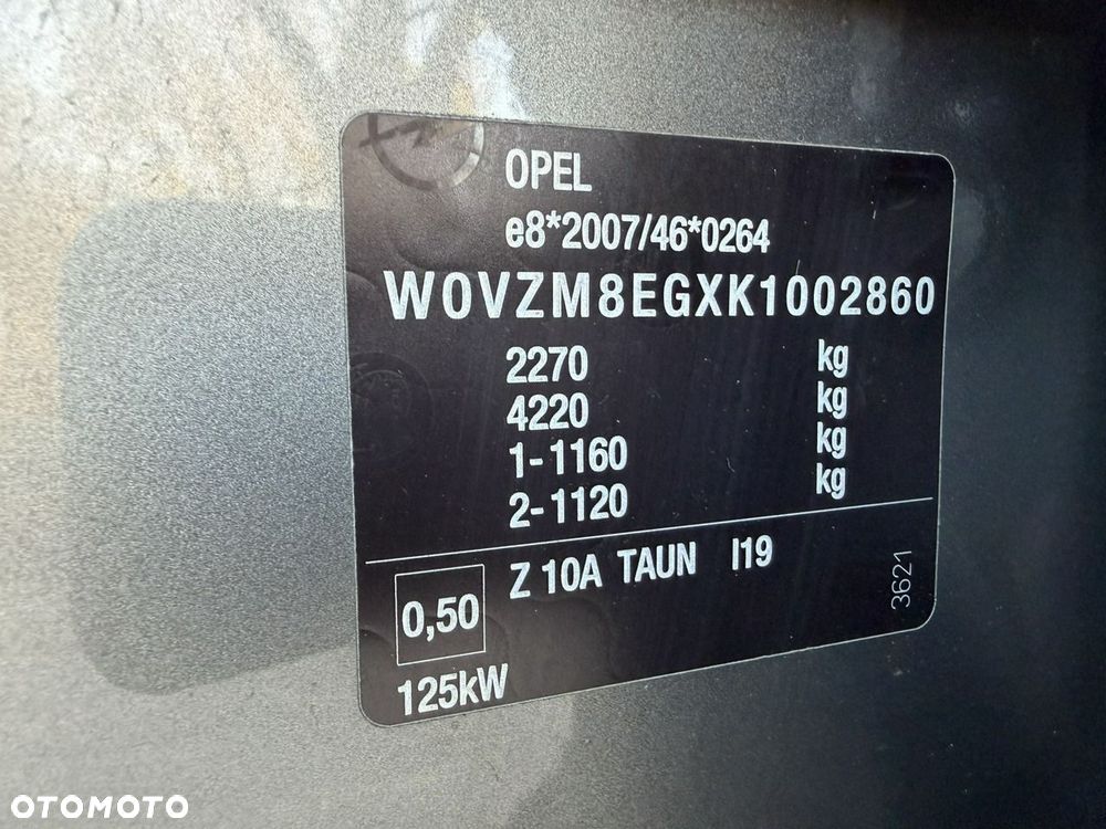 Opel Insignia - 40