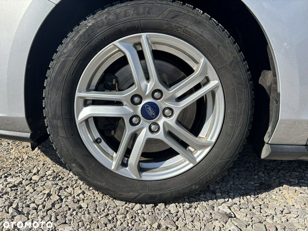 Ford Focus - 16