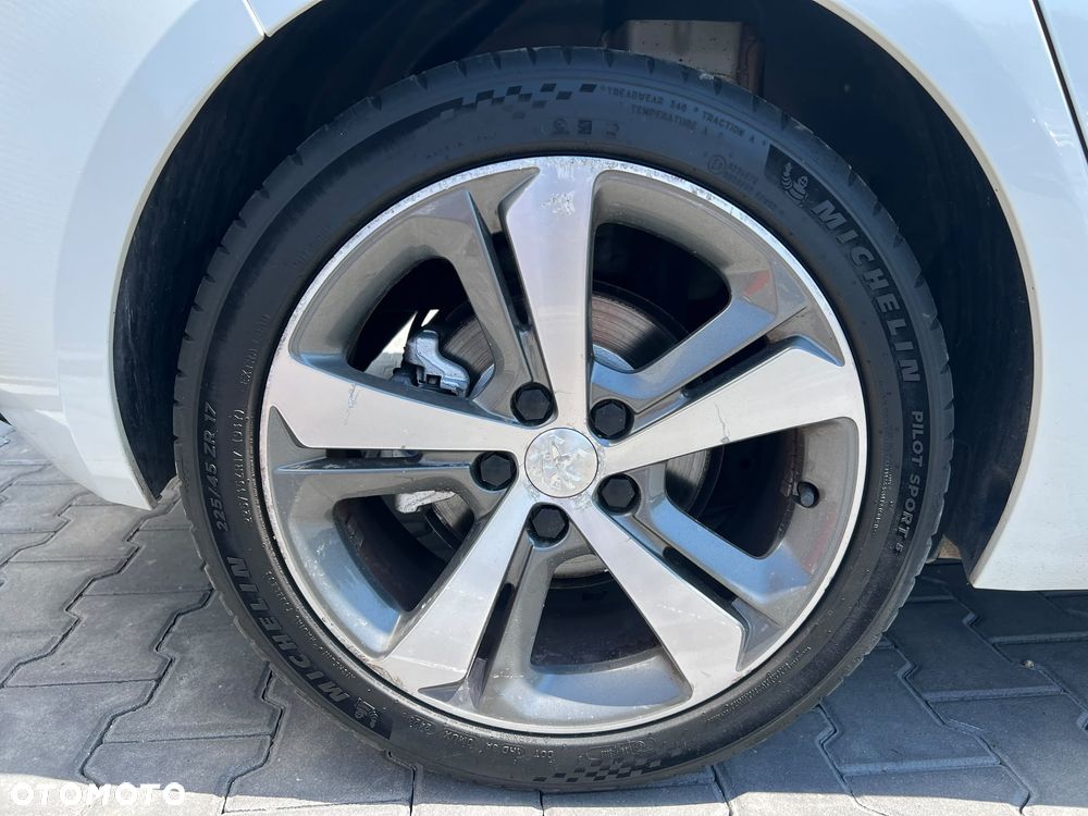 Peugeot 308 PureTech 130 Stop & Start GT-Line Edition - 17