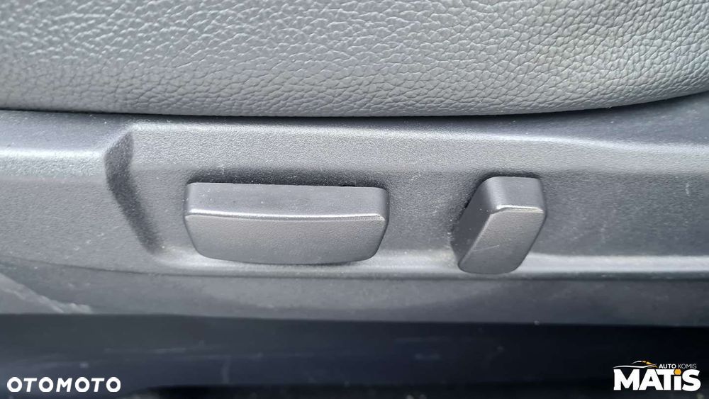 Mitsubishi Outlander - 36