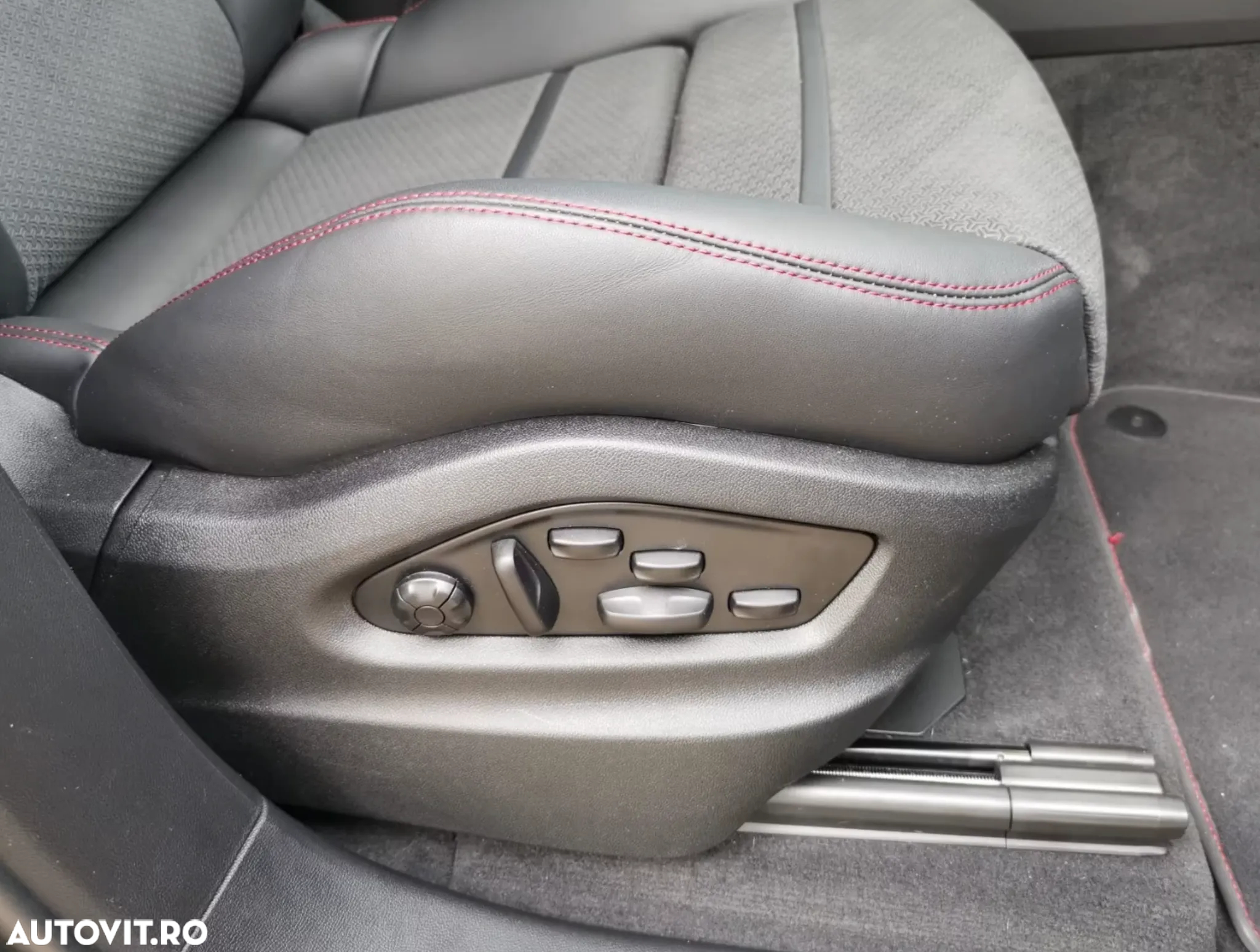 Porsche Cayenne Coupe - 12