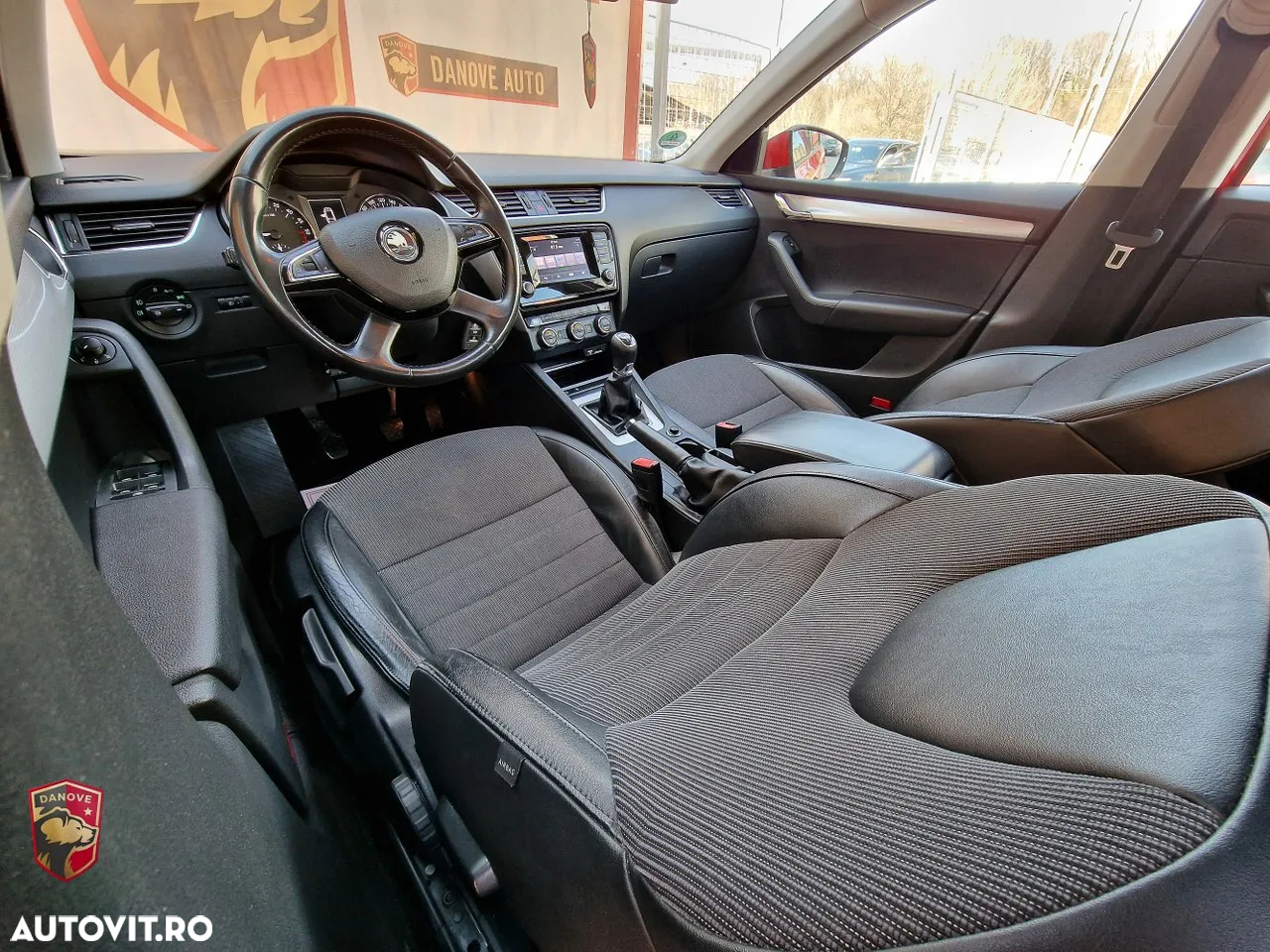 Skoda Octavia 2.0 TDI STYLE - 14