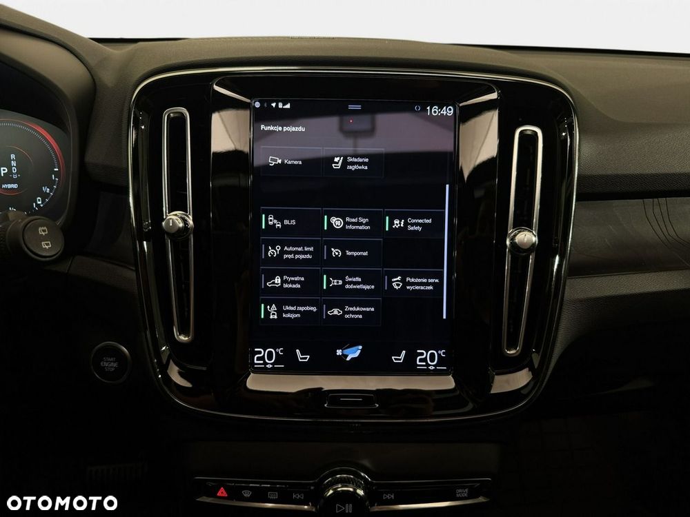 Volvo XC 40 - 28