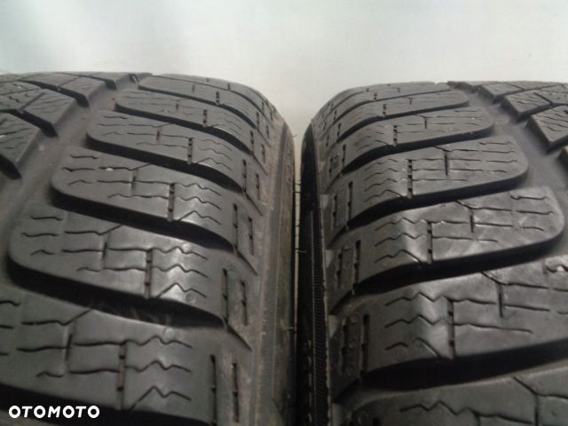 PIRELLI WINTER SOTTOZERO 3 225/45R18 95V XL - 4